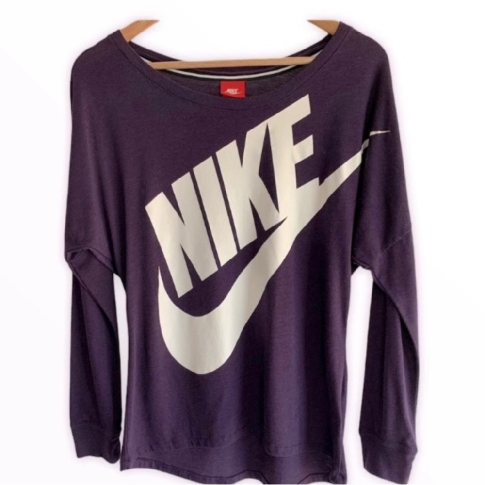 Nike Women’s Signal Shirt Sz M